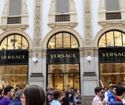 shoping-Versace-blog-voyage