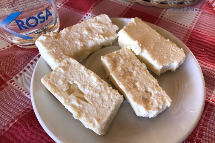 blog-voyage-serbie-ethno-village-Drvengrad-repas-04