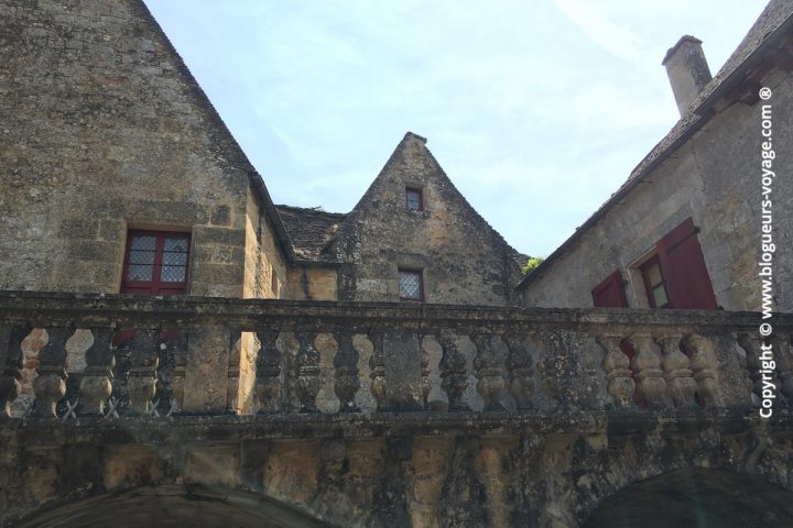 Château de Fenelon dans le Périgord en Dordogne